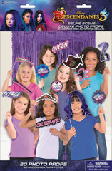 Disney Descendants, Plastic Fringe Scene Setter, Photo Booth Props, Purple, 36-inch, 20-pk