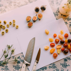 10 In. x 13.5 In. White Disposable Cutting Boards | 100 Count