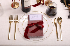 700 Piece Clear/Gold Petal Combo Set | Serves 100 Guests