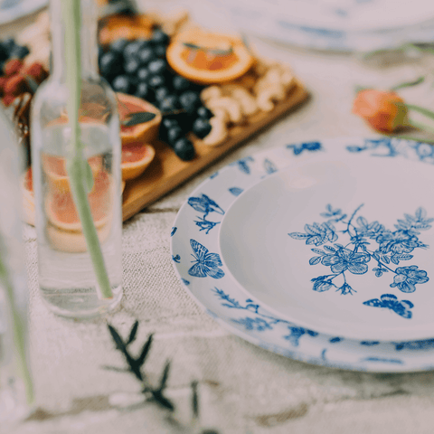 New Year's Elegant Plastic Plates