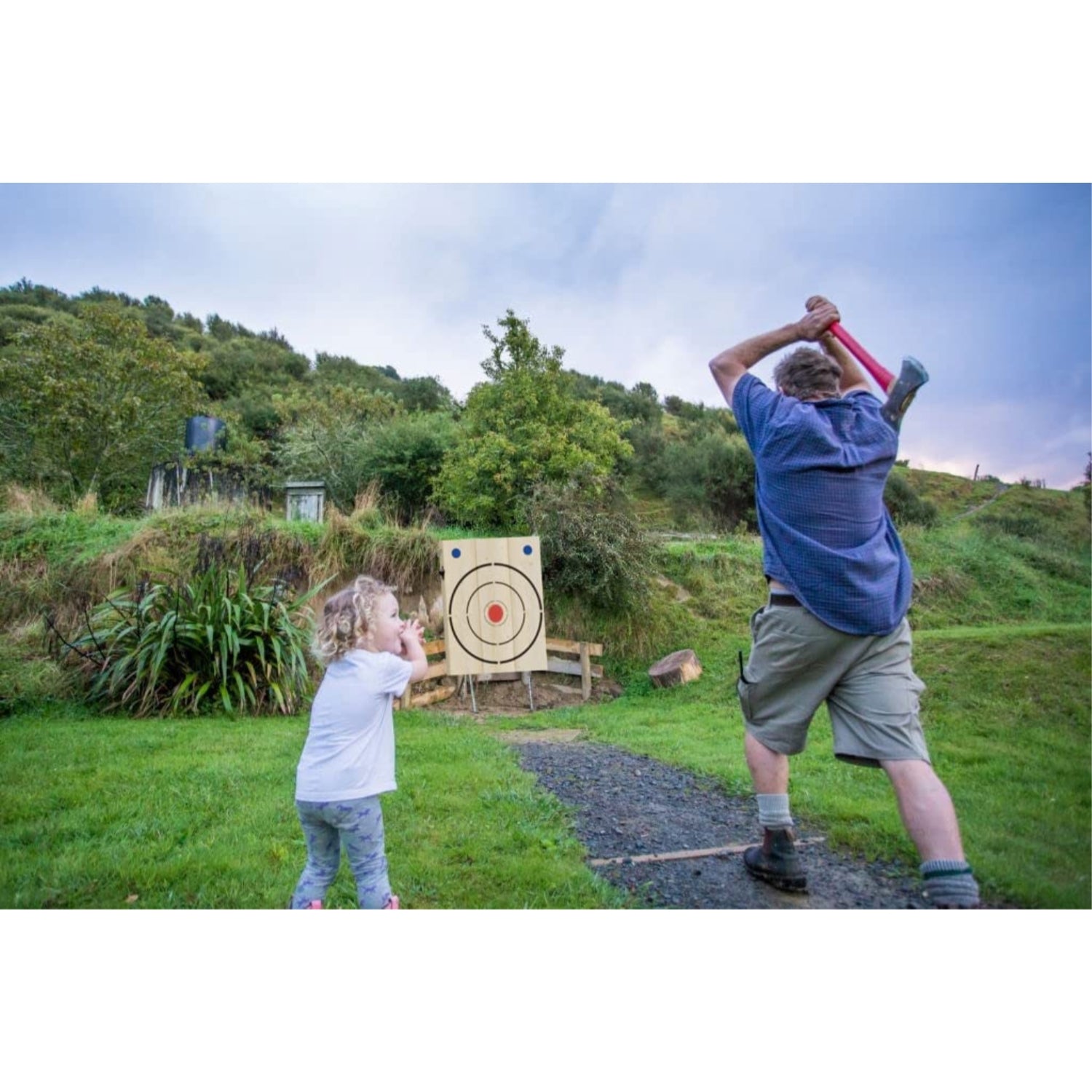 Axe throwing board