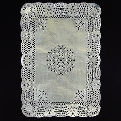 10 In. x 14.5 In. Silver Foil Doilies | 32 Count