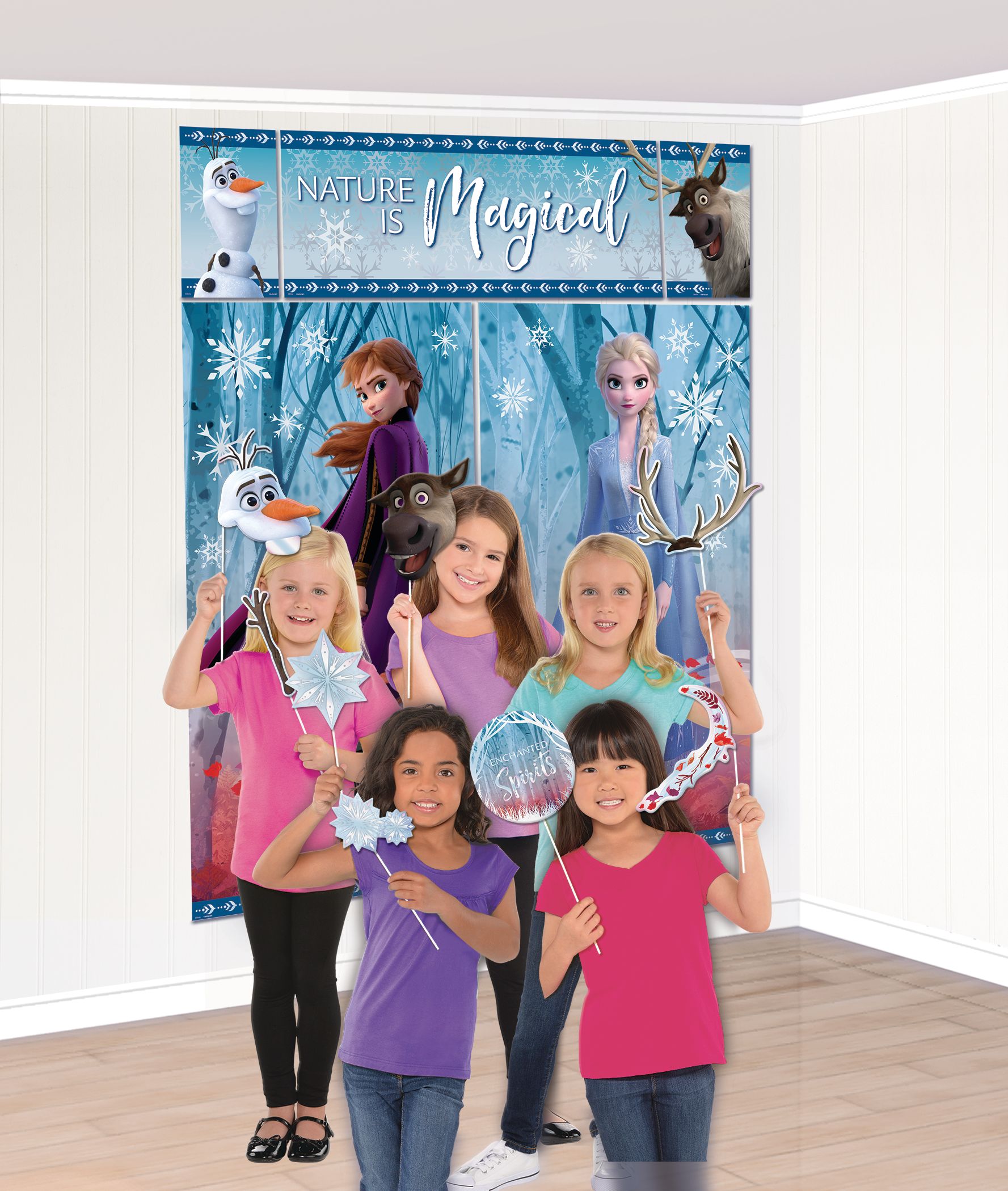 Disney Frozen Scene Setter with Photo Booth Props, Blue, 59-inch, 17-pk