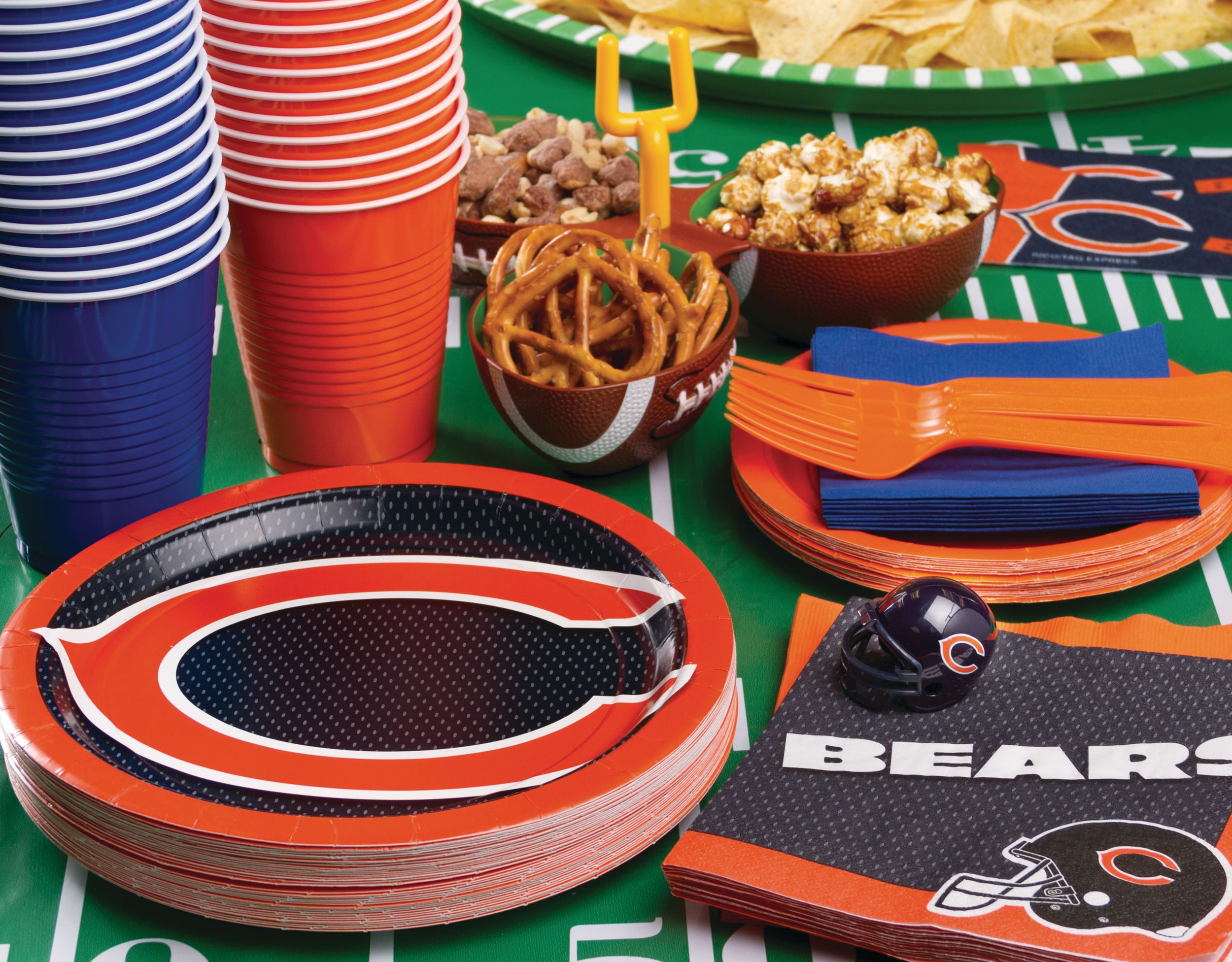 9-inch Chicago Bears Lunch Paper Plates, 18-pk