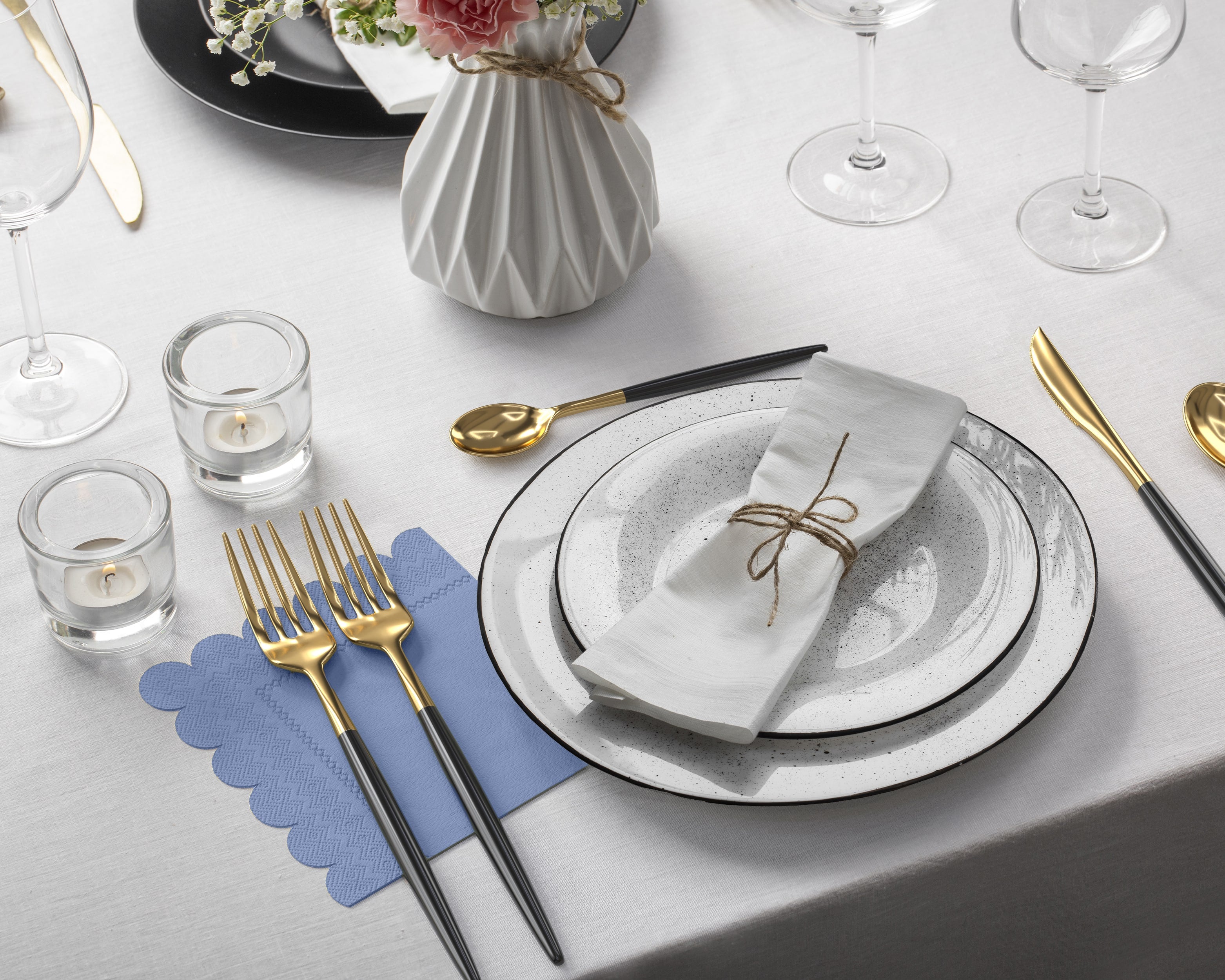 Silver Scallop Beverage Napkins | 100 Count