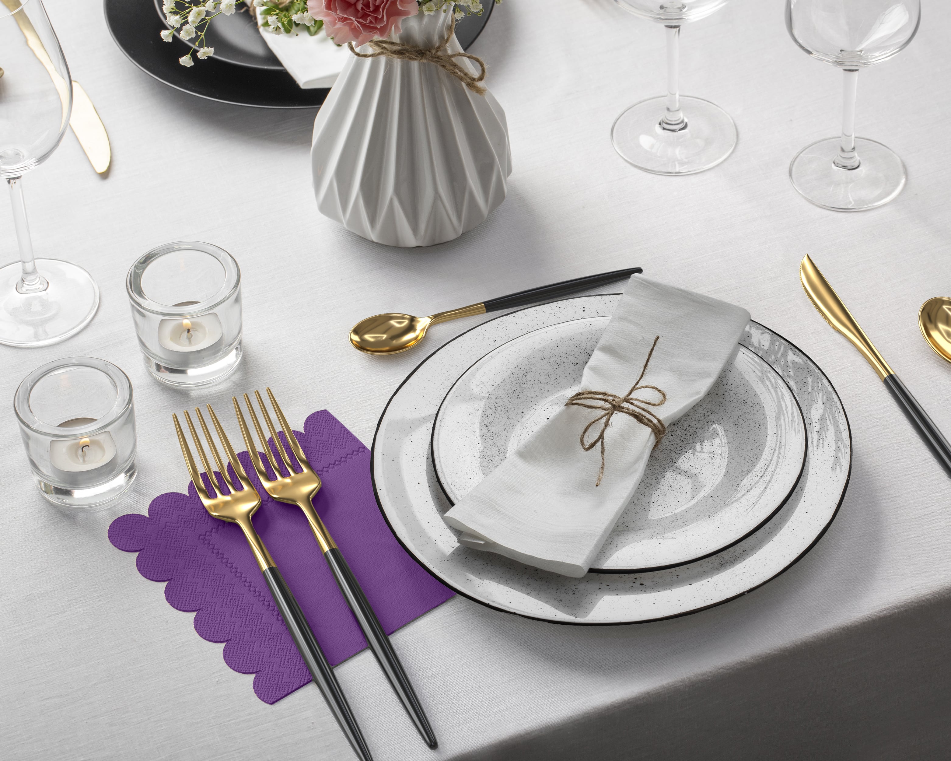 Purple Scallop Beverage Napkins | 100 Count