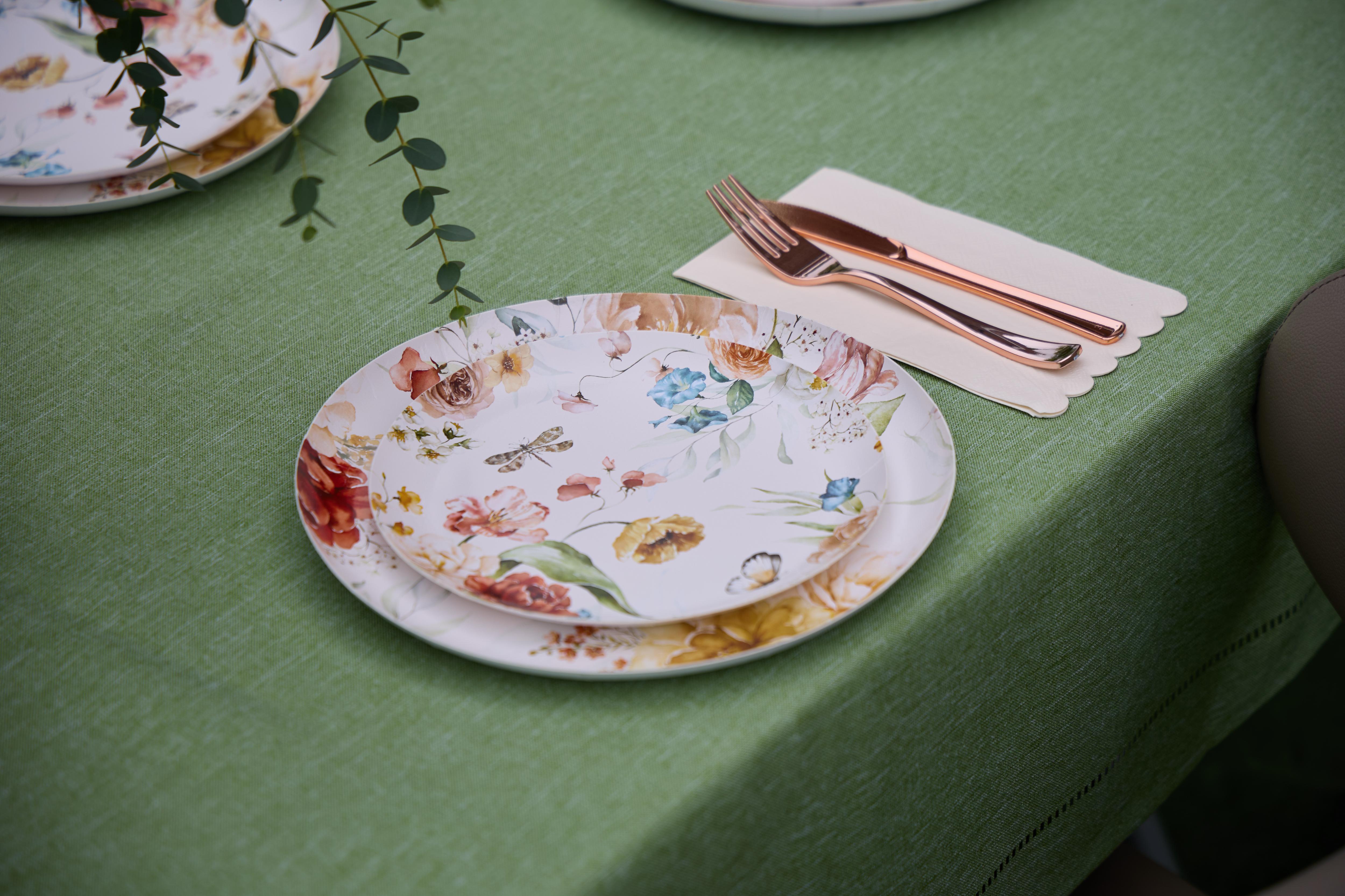 Service for 48 | Shabbos in Soft Botanicals