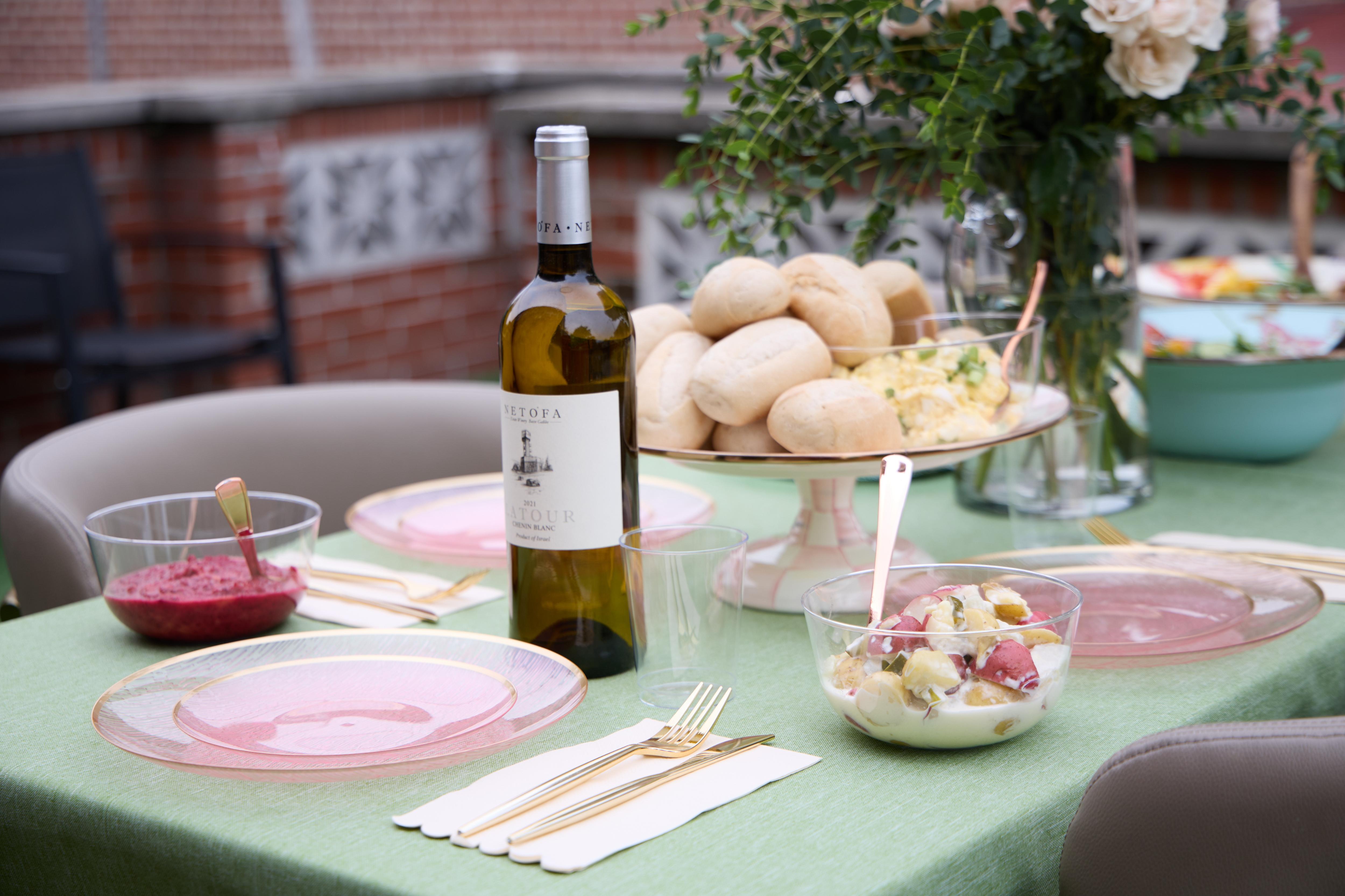 Service for 15 | Blushing Meadow
