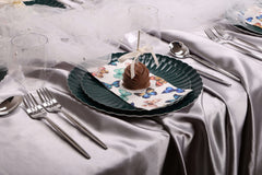 10.5 In. Scalloped Black Aqua Paper Plates | 200 Count