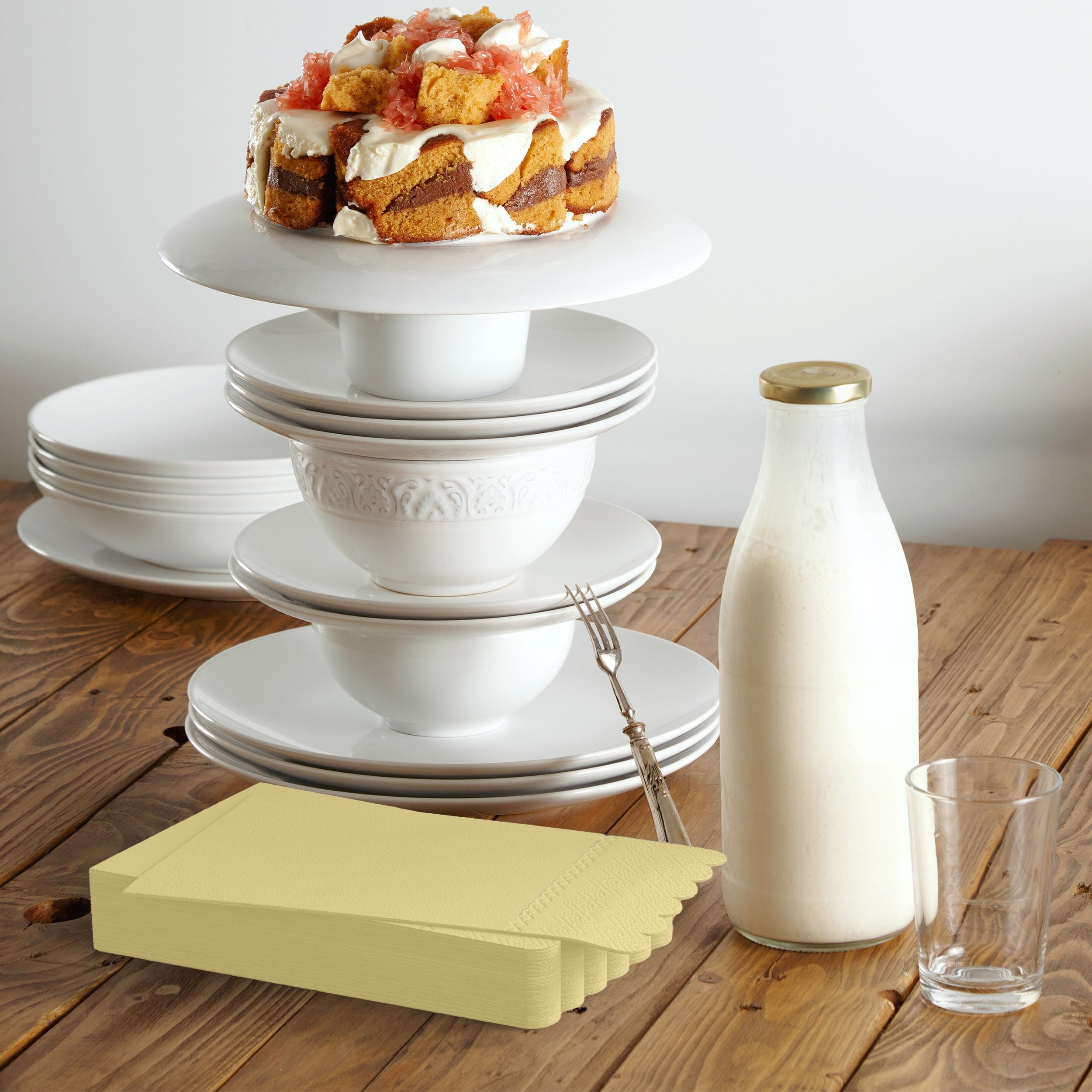 3 Ply Buttercup Yellow Scalloped Dinner Napkins | 800 Count