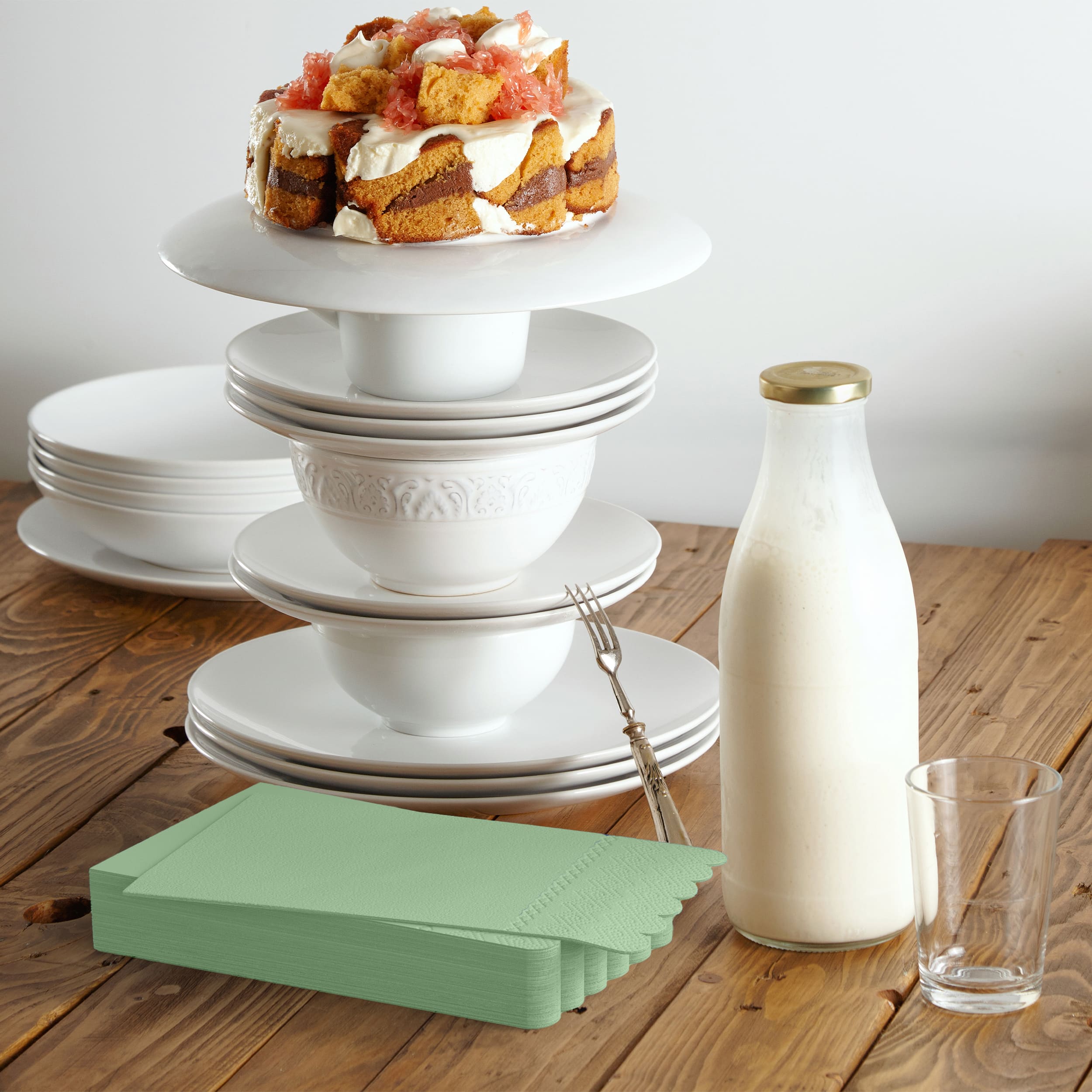 3 Ply Pistachio Green Scalloped Dinner Napkins | 800 Count