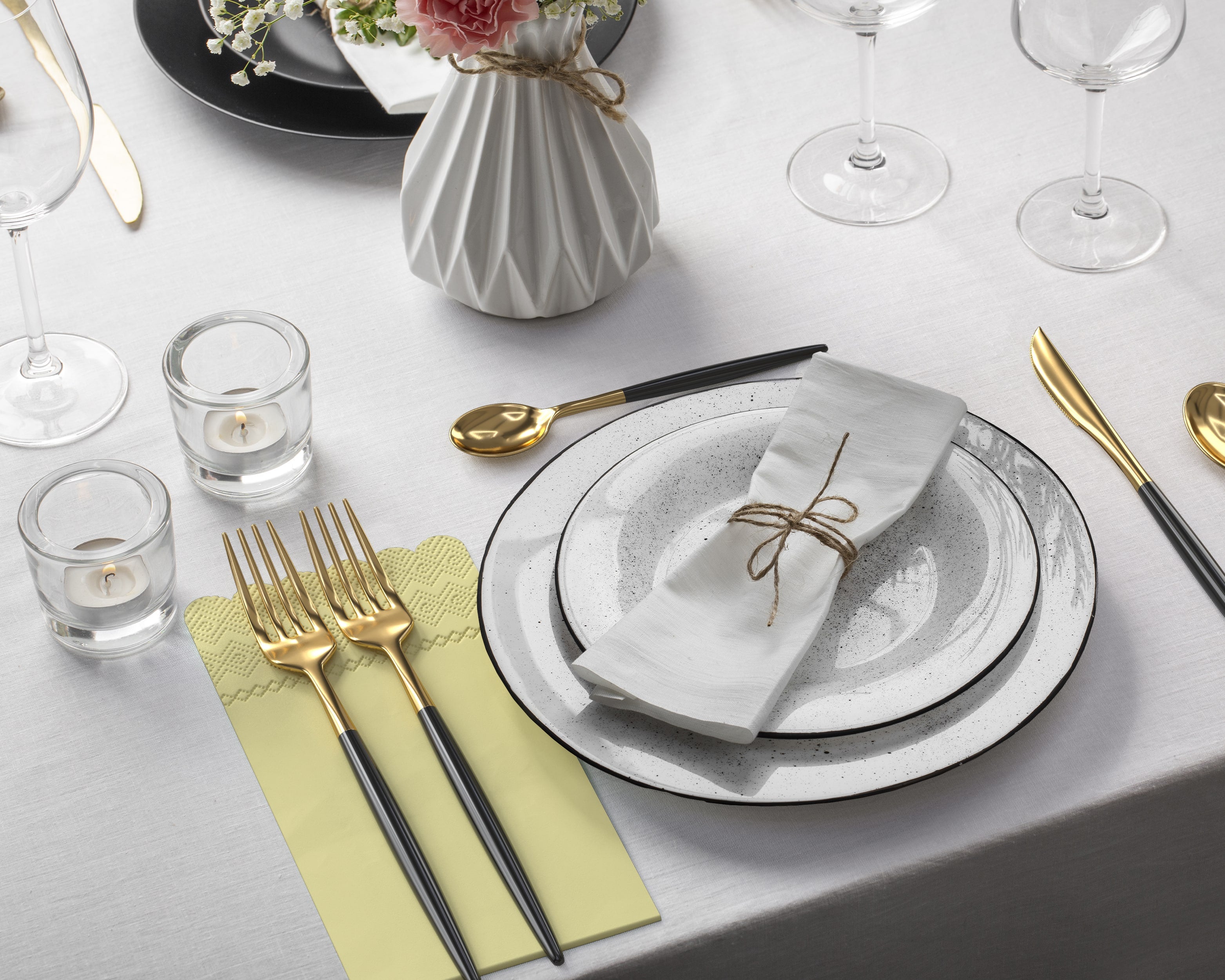3 Ply Buttercup Yellow Scalloped Dinner Napkins | 100 Count