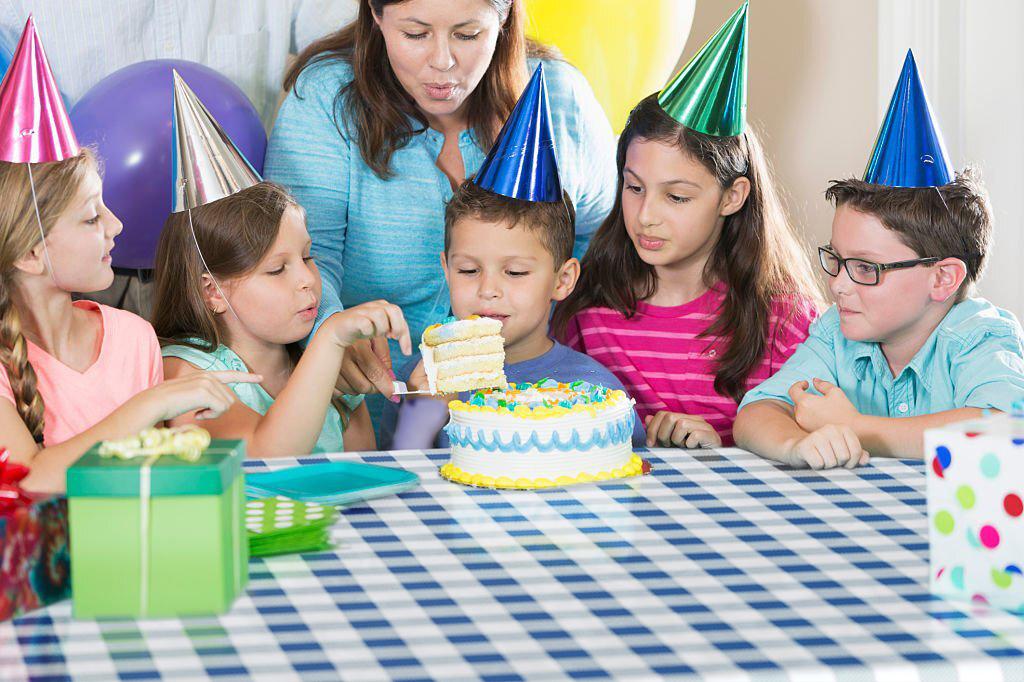 54 In. x 100 Ft. Cut To Size Blue Gingham Table Roll