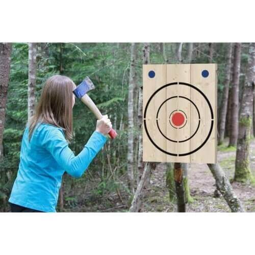 Axe throwing Board with Axes and Knives